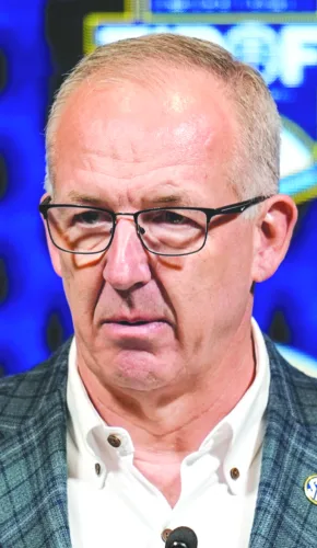 Commish: SEC still mulling break from NCAA